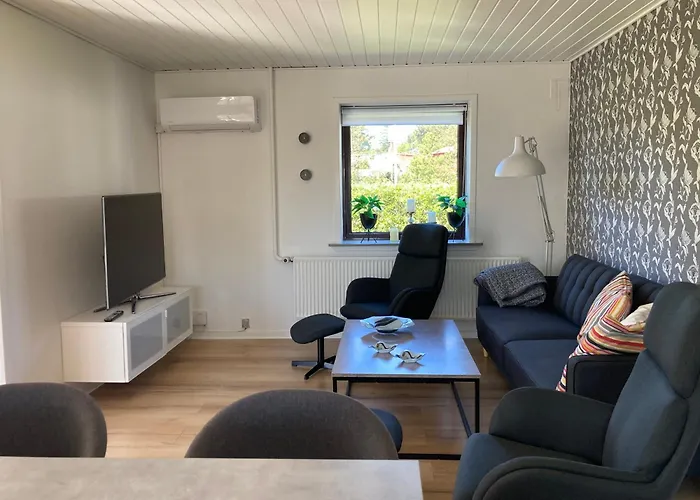 Lille Rode Hus Mando