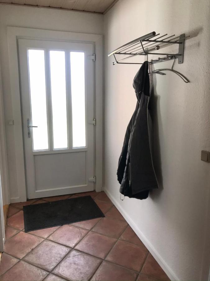 Lille Rode Hus Mando *